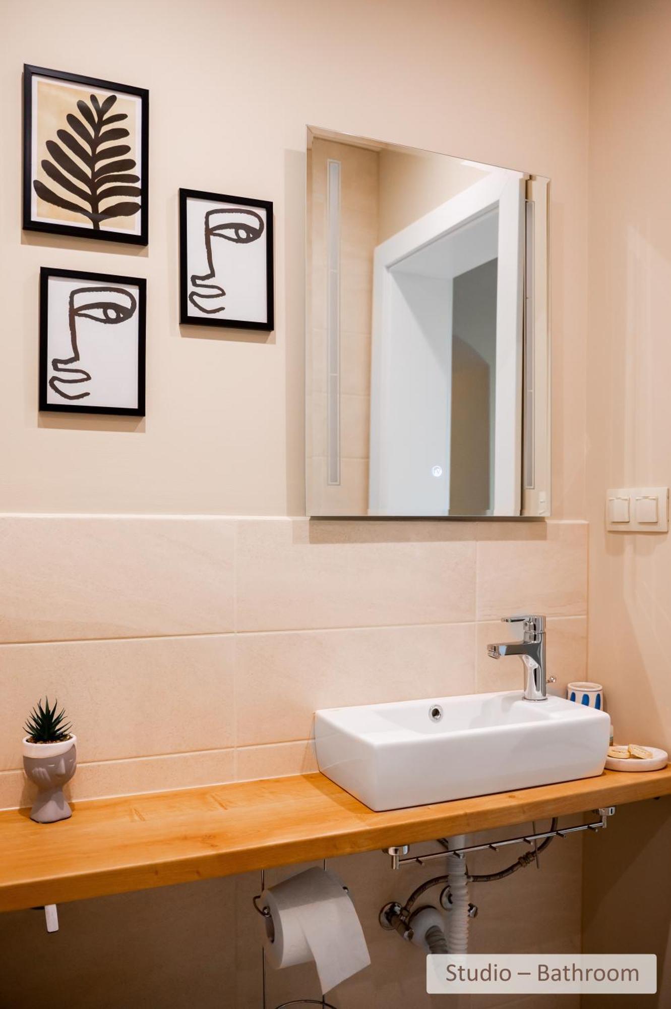 Super Central Stylish Suite & Studio With Shared Terrace By Flat Mаnager Sofia Esterno foto
